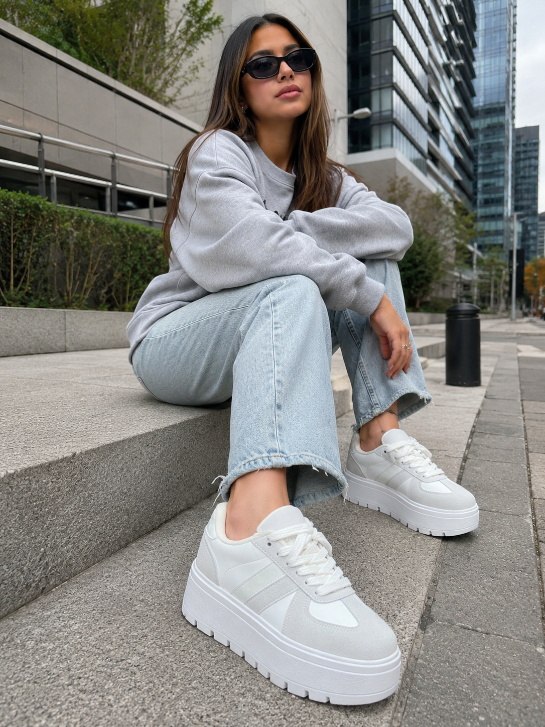 Ela
